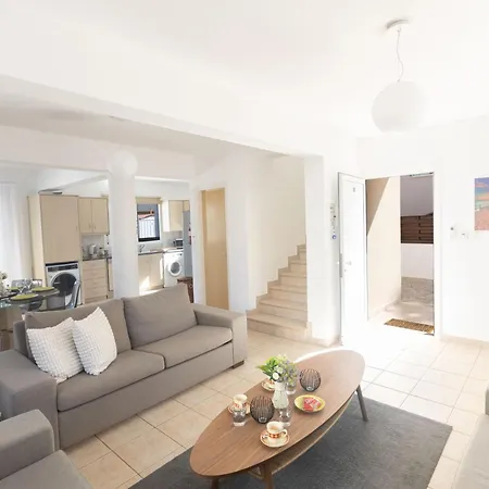 Blauer Fluss Br26 By Interhome Semesterbostad Protaras